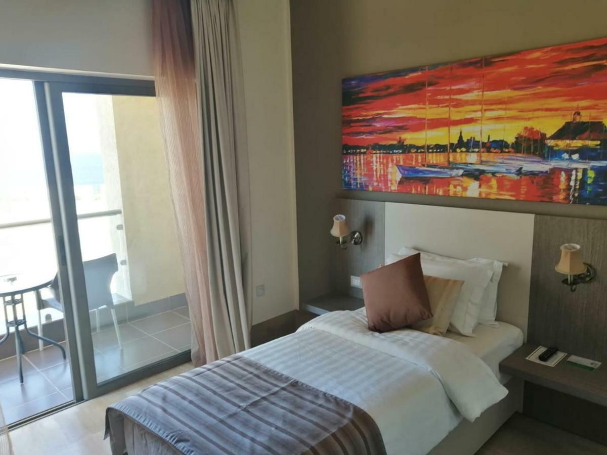 Jaz Beau Rivage Resort Aqaba Esterno foto